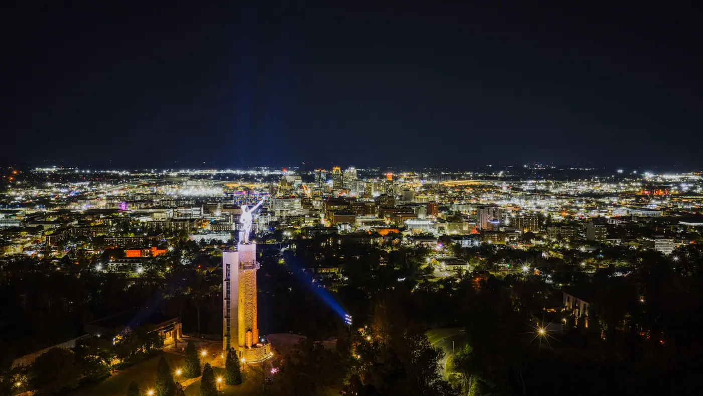 Birmingham, AL skyline